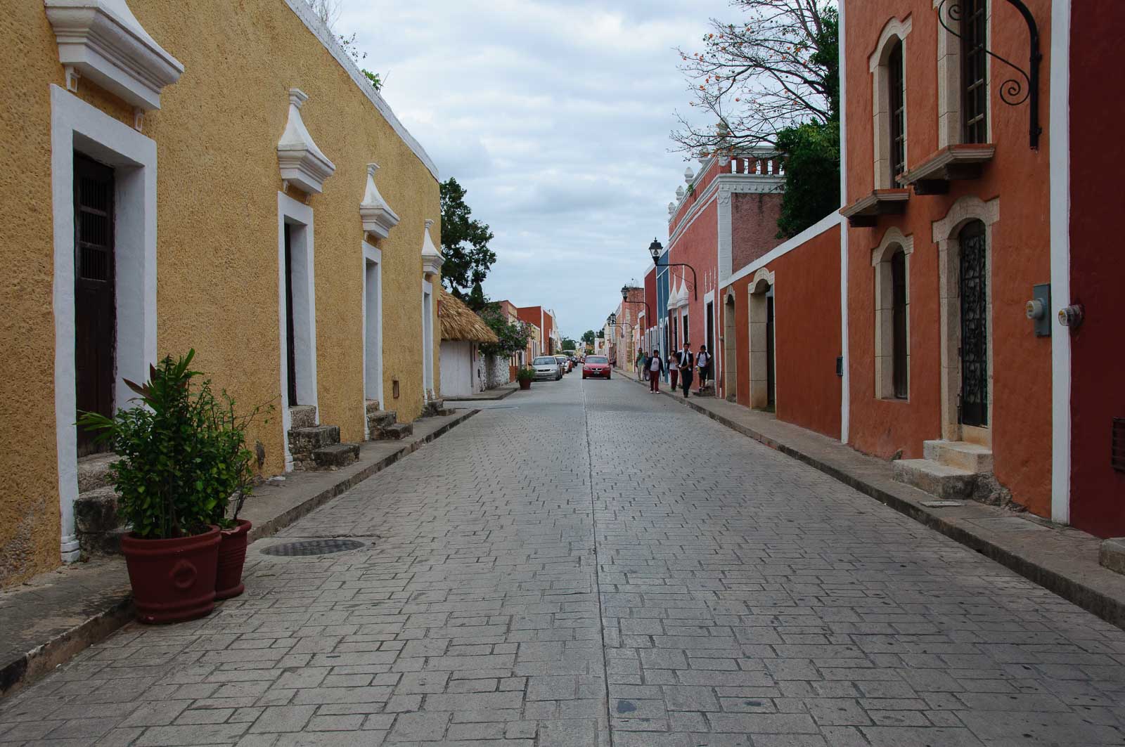 Rue de Valladolid, Yucatan